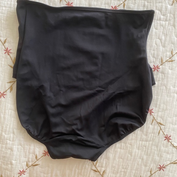 🌸Shapewear - Assets - Picture 2 of 3